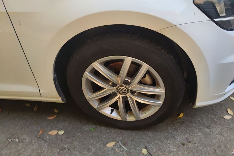 Volkswagen Golf 2019 imagem de carro #9