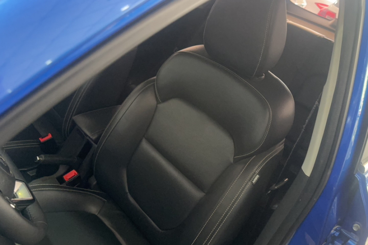 MG ZS 2017 imagen de coche #12