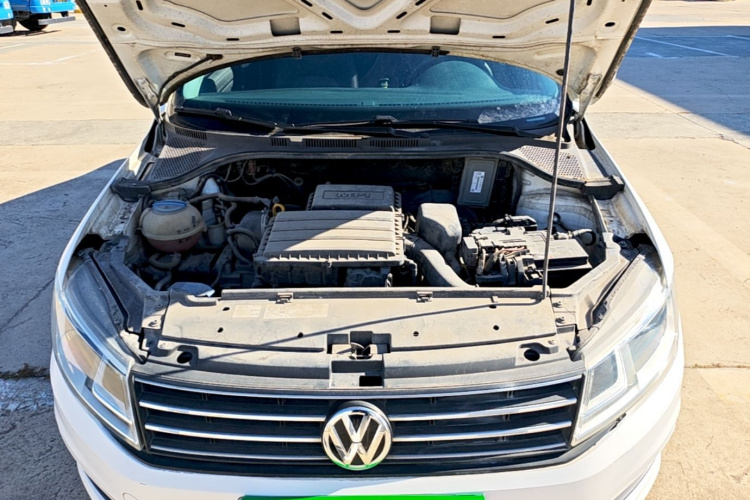 Volkswagen Santana 2016 imagen de coche #20