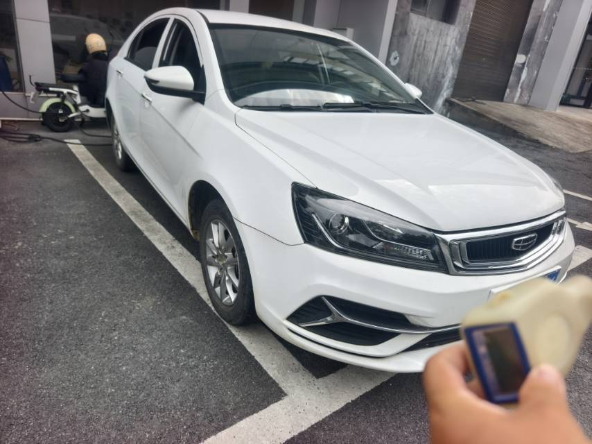 GEELY Emgrand 2020 immagine di auto #2