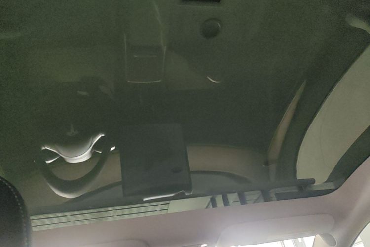Tesla Model Y 2023 #18 Tesla Model Y 2023 car image #18