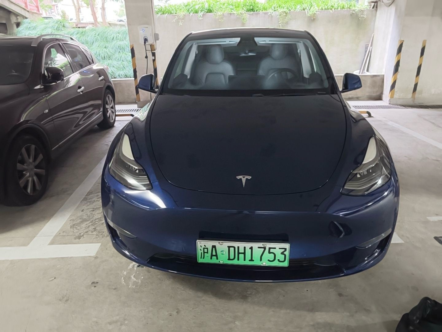 Tesla Model Y 2021 car image #2