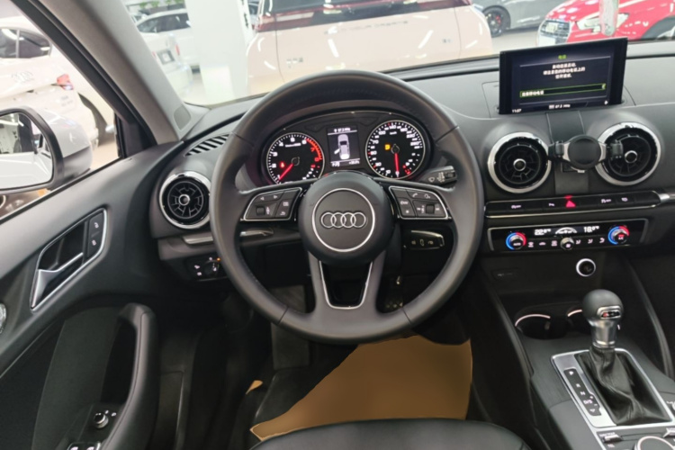 Audi A3 2017 #11 Audi A3 2017 car image #11
