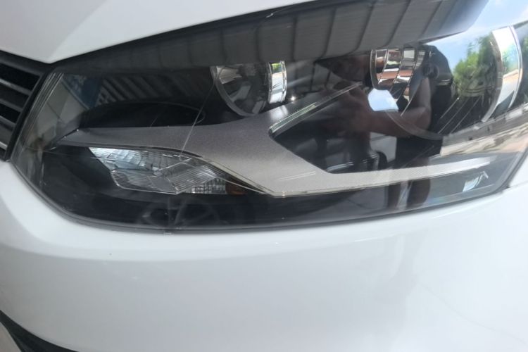 Volkswagen Polo 2016 #23 Volkswagen Polo 2016 car image #23