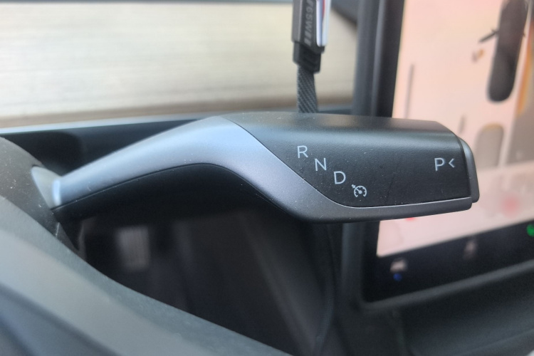 Tesla Model 3 2023 car image #18