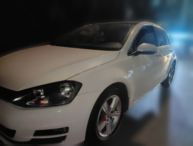 Volkswagen Golf 2016 car image 