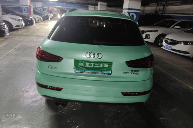 Audi Q3 2017 car image #7