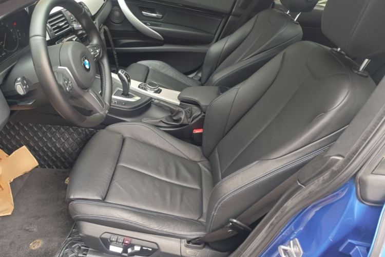 BMW 3 Series GT 2019 car image #15