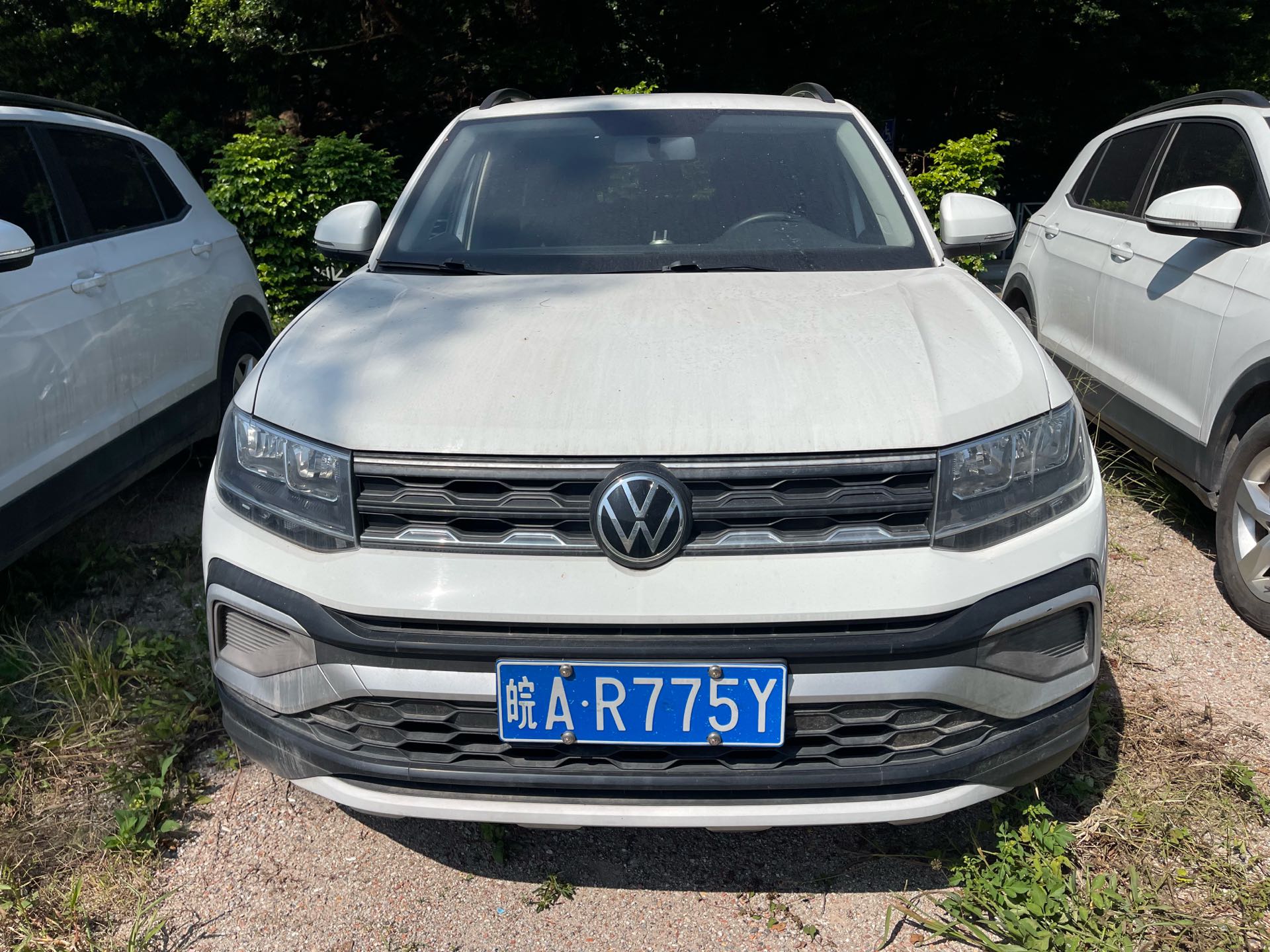 Volkswagen T-Cross 2023 #2 Volkswagen T-Cross 2023 صورة سيارة #2