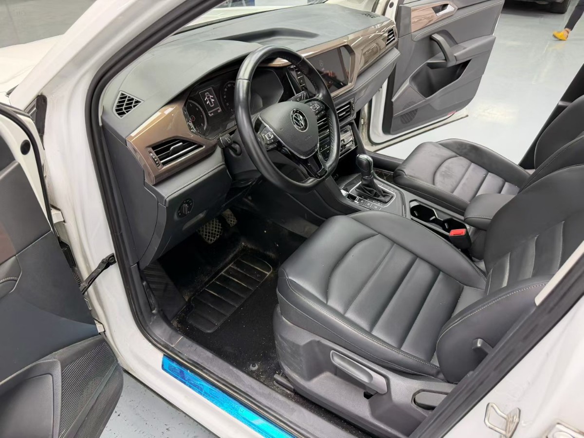 Volkswagen Tharu 2021 #5 Volkswagen Tharu 2021 car image #5