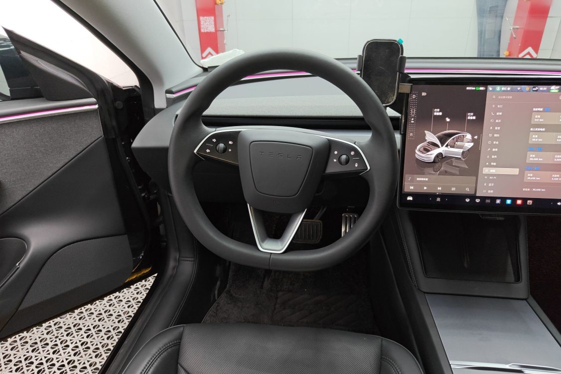Tesla Model 3 2024 #24 Tesla Model 3 2024 car image #24