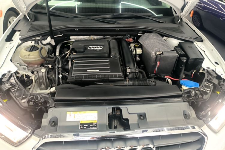 Audi A3 2016 immagine di auto #21