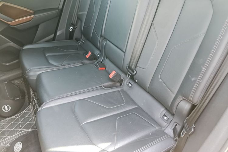 Audi Q3 2019 #17 Audi Q3 2019 car image #17