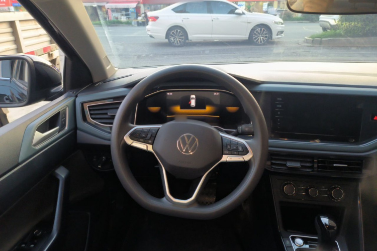 Volkswagen Lavida 2024 صورة سيارة #11