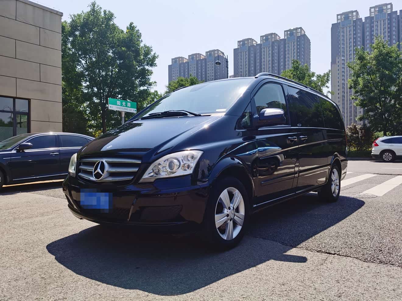 Mercedes-Benz Viano 2013 汽车图片 