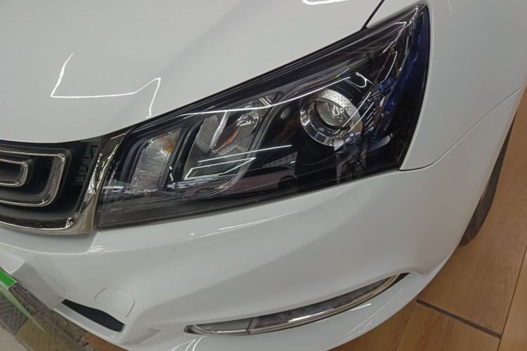 GEELY Emgrand 2017 car image #23