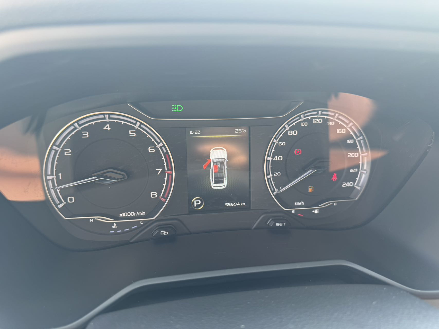 GEELY Vision X6 2023 car image #14