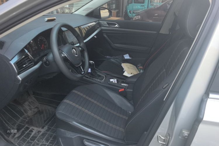 Volkswagen Lavida 2018 car image #17