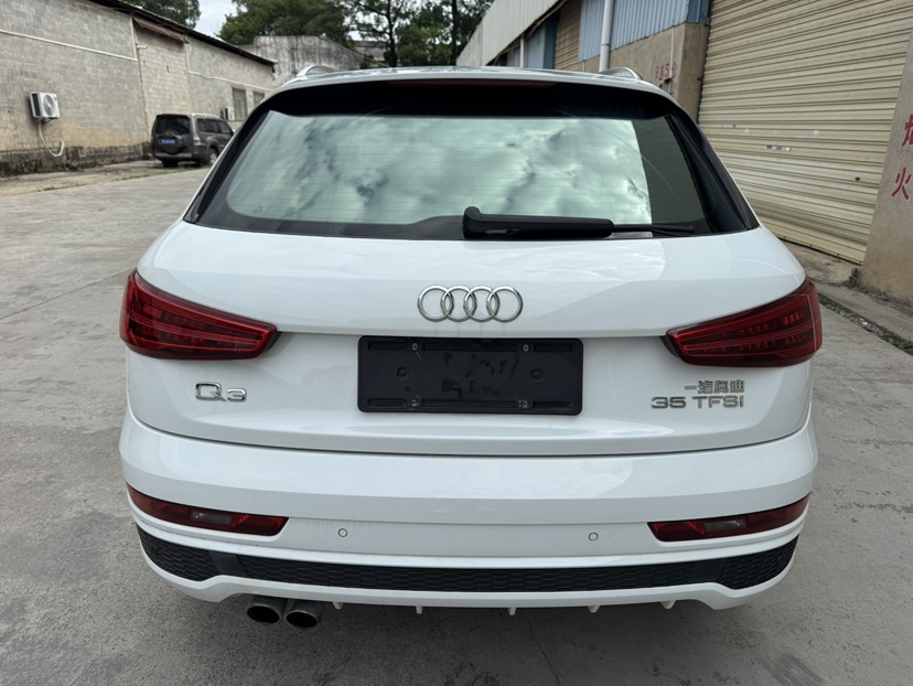 Audi Q3 2019 #5 Audi Q3 2019 car image #5