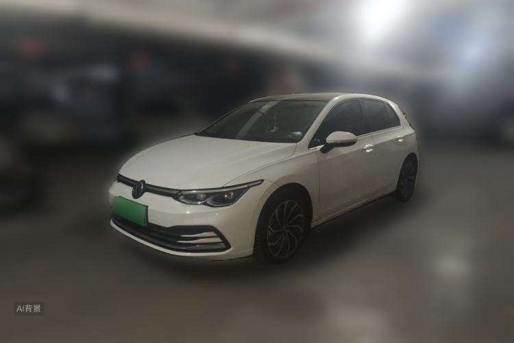 Volkswagen Golf 2024 car image #2