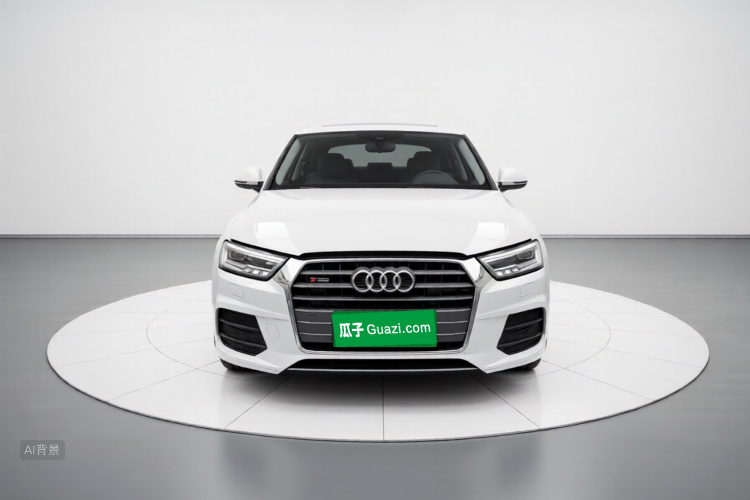 Audi Q3 2018 car image #3