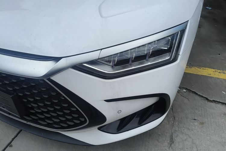 BYD Han 2022 car image #21
