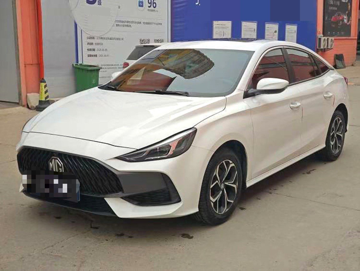 MG 5 2023 immagine di auto 