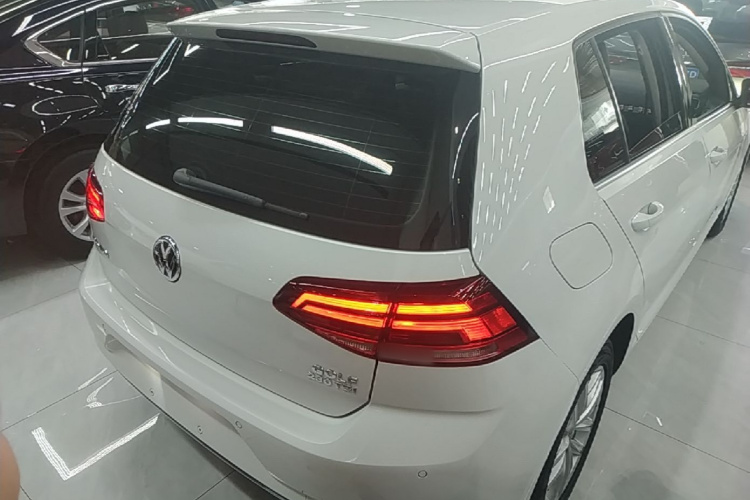 Volkswagen Golf 2018 #7 Volkswagen Golf 2018 car image #7