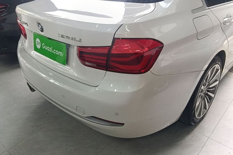 BMW 3 Series 2019 #8 BMW 3 Series 2019 car image #8