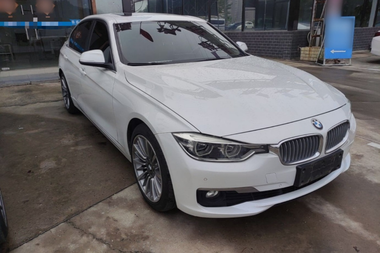 BMW 3 Series 2019 #6 BMW 3 Series 2019 immagine di auto #6