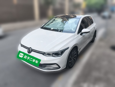 Volkswagen Golf 2021 car image 