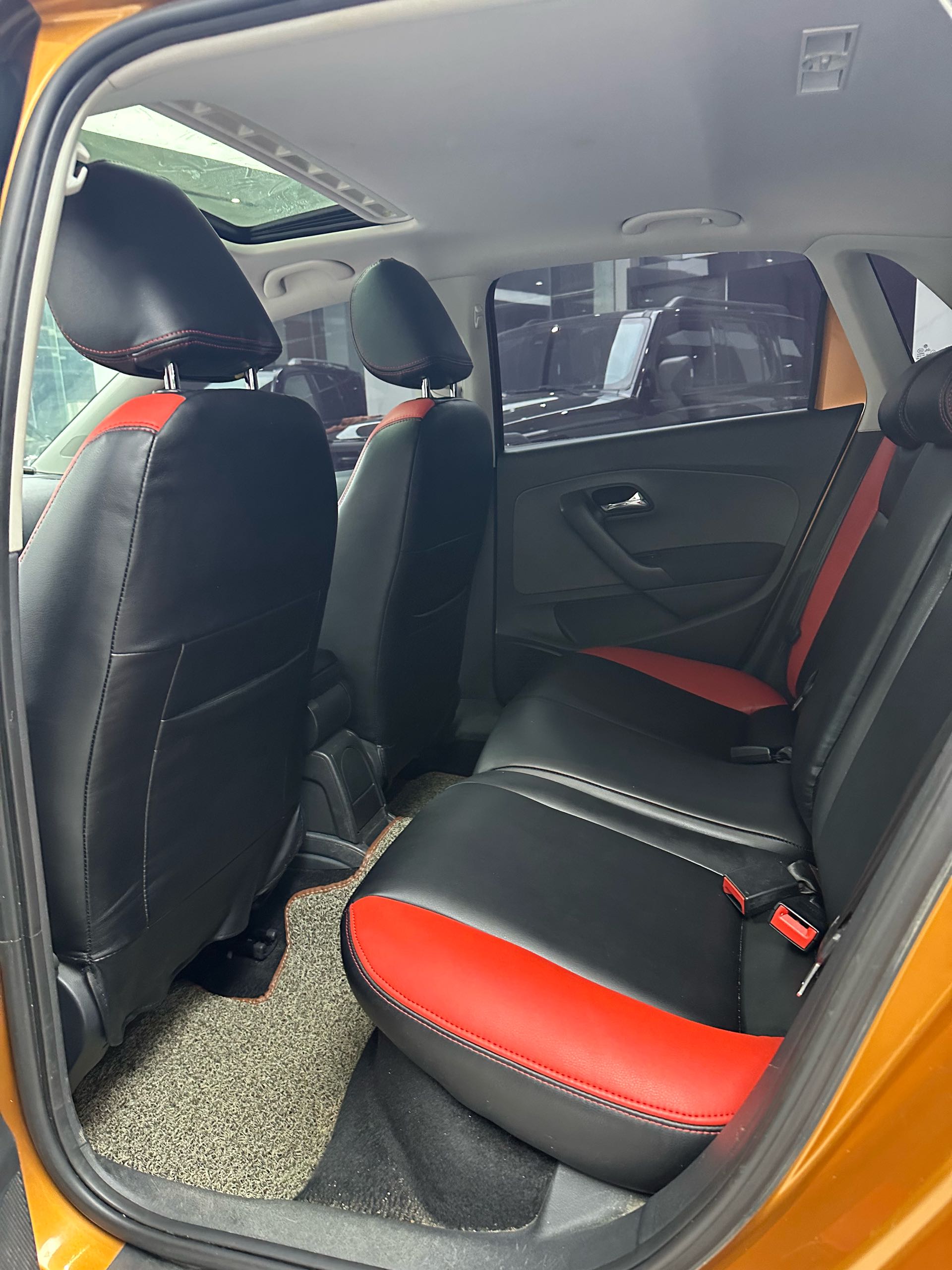 Volkswagen Polo 2016 car image #4