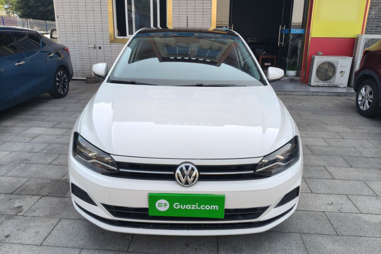Volkswagen Polo 2021 car image #5