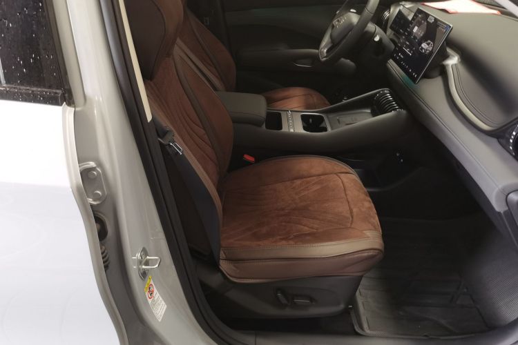 BYD Yuan Plus 2025 صورة سيارة #24