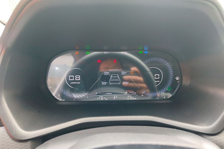 GEELY Emgrand 2024 изображение автомобиля #12