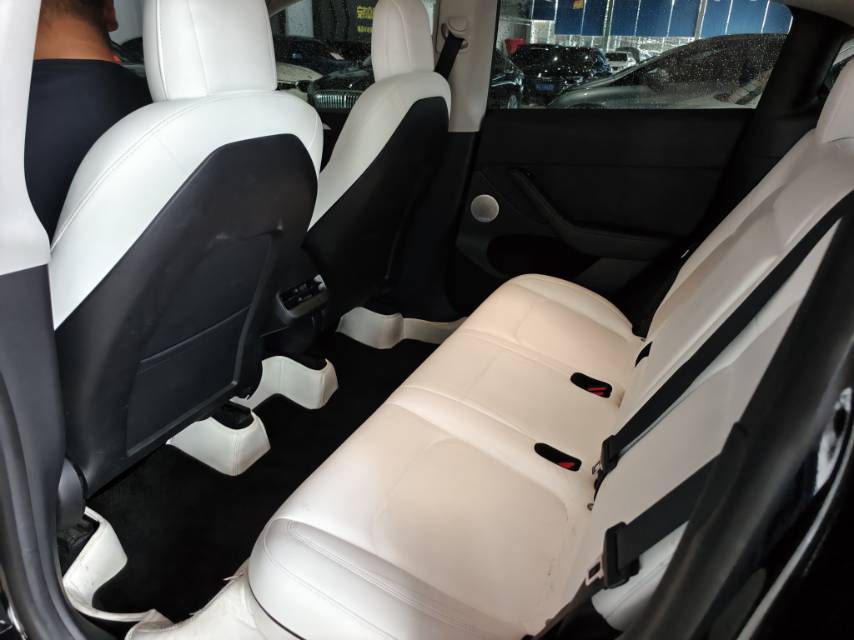 Tesla Model Y 2022 #6 Tesla Model Y 2022 car image #6