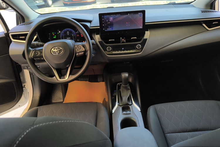 Toyota Corolla 2023 car image #11