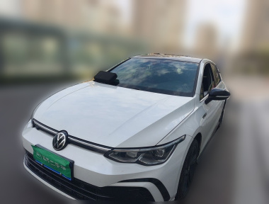 Volkswagen Golf 2021 Volkswagen Golf 2021 صورة سيارة