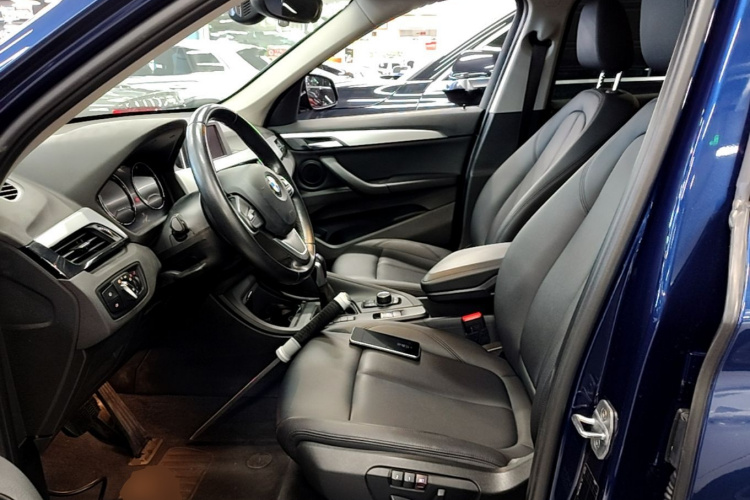 BMW X1 2019 #19 BMW X1 2019 imagen de coche #19