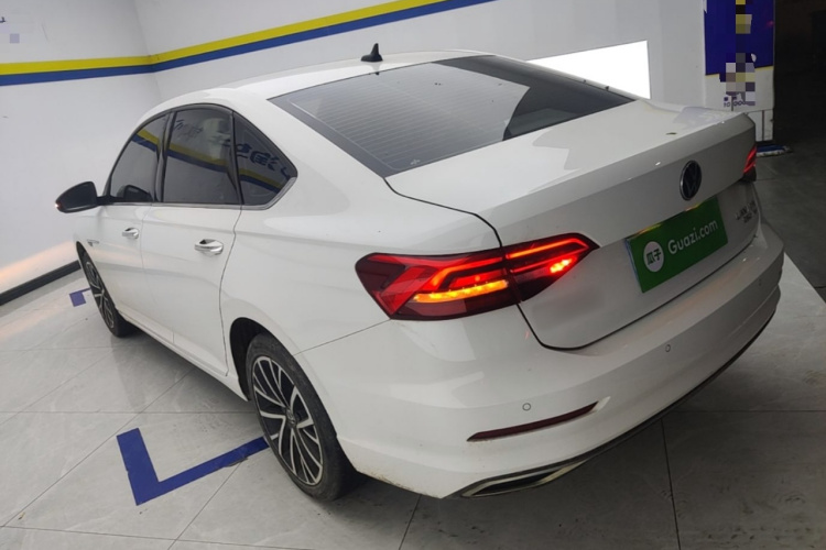 Volkswagen Lavida 2021 car image #5