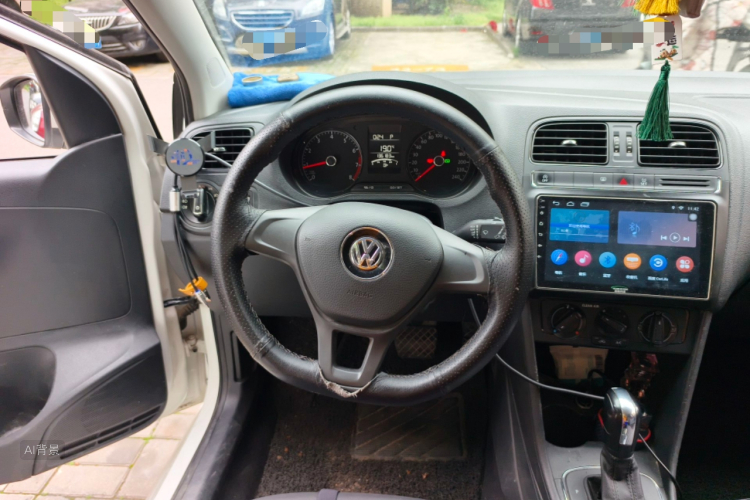 Volkswagen Polo 2019 изображение автомобиля #12