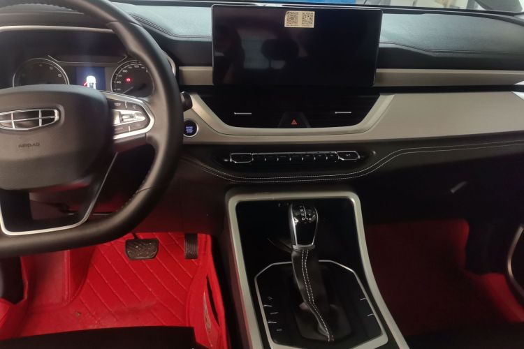 GEELY Vision X6 2020 immagine di auto #13