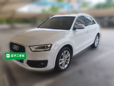 Audi Q3 2014 Audi Q3 2014 immagine di auto
