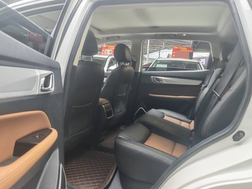 GEELY Vision X6 2019 #4 GEELY Vision X6 2019 car image #4