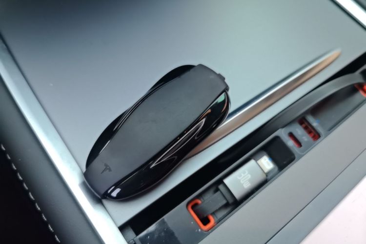 Tesla Model Y 2021 #9 Tesla Model Y 2021 immagine di auto #9