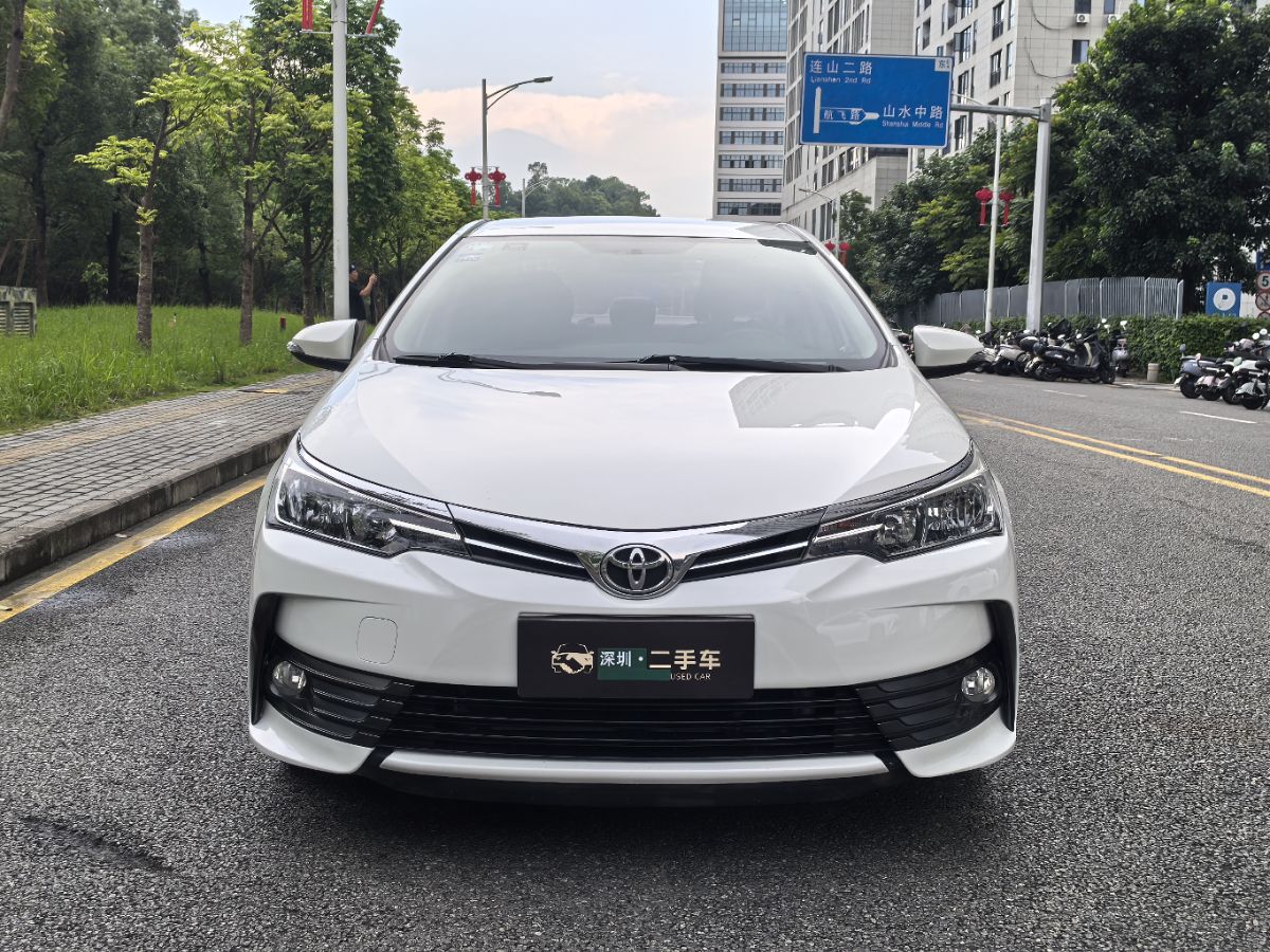 Toyota Corolla 2017 car image #2