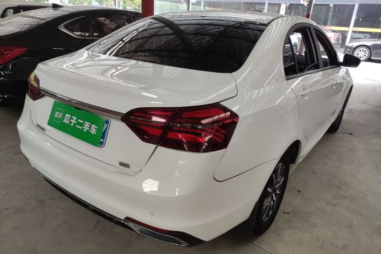 GEELY Emgrand 2020 #7 GEELY Emgrand 2020 car image #7
