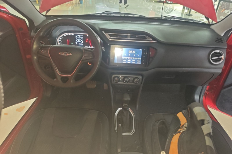 Chery Tiggo 3x 2020 car image #11
