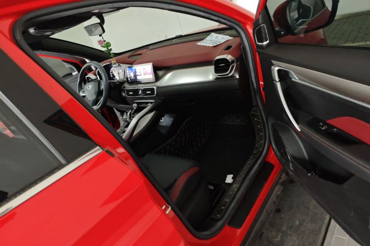 GEELY Coolray 2021 car image #27