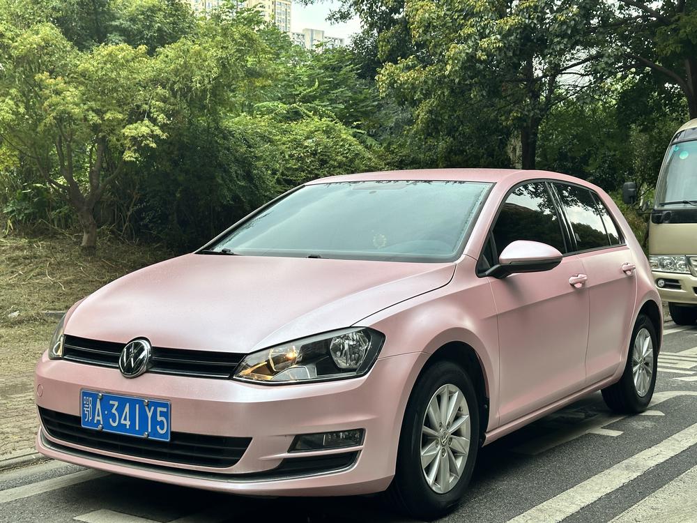 Volkswagen Golf 2014 car image 